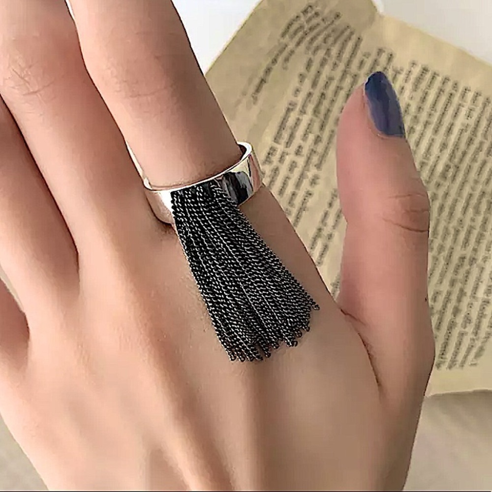 STERLING SILVER TASSEL RING - Picture 3 of 11